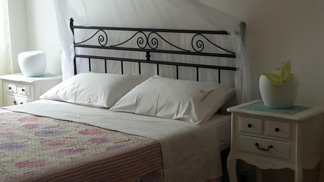 A Casa Di Desideria Hotell Monsampolo Del Tronto Eksteriør bilde